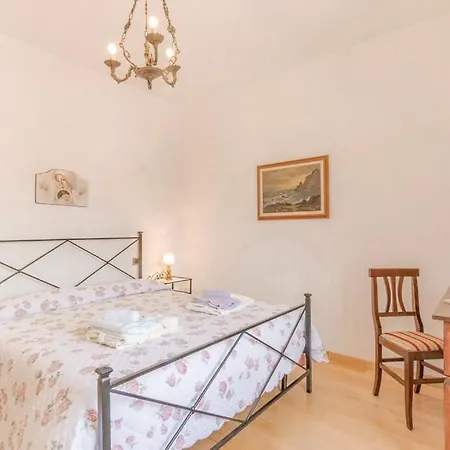 Le Vigne Di Clementina Fabi Farm stay Montedinove